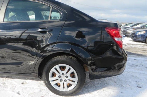 Used 2017 Chevrolet Sonic LS image 29