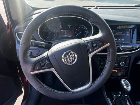 Used 2022 Buick Encore Preferred w/ Safety Package image 12