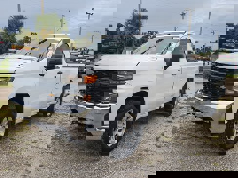 Used 2021 Chevrolet Silverado 1500 W/T w/ WT Fleet Convenience Package image 8