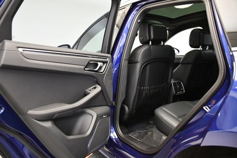 Certified 2023 Porsche Macan GTS image 42