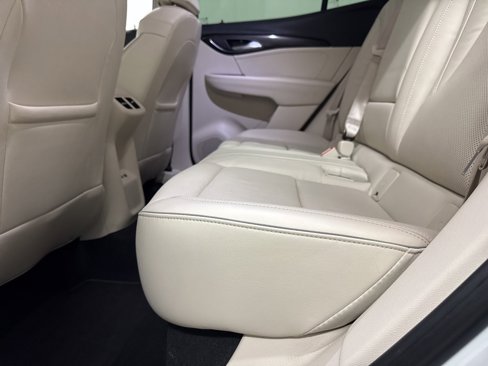 Used 2021 Buick Envision Essence image 52