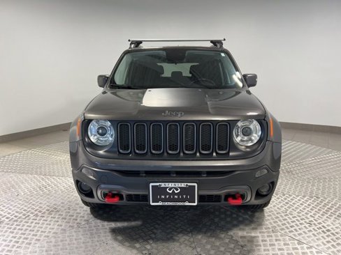 Used 2017 Jeep Renegade Trailhawk image 5