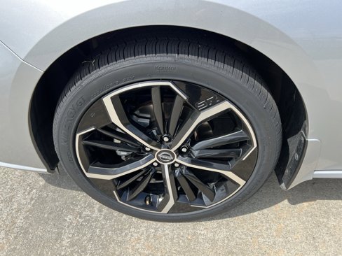 Used 2023 Nissan Altima 2.5 SR image 13