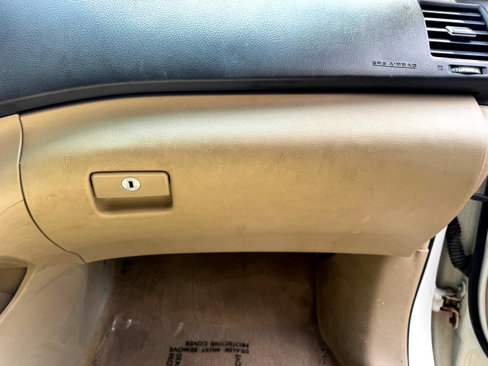 Used 2010 Toyota Highlander 2WD image 30