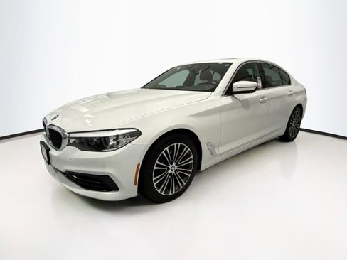 Used 2019 BMW 530i xDrive w/ Convenience Package image 3