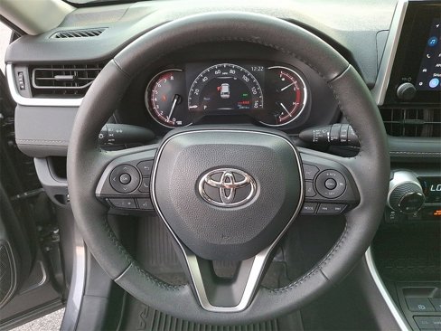 Used 2024 Toyota RAV4 XLE image 15