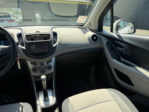 Used 2015 Chevrolet Trax LT w/ LPO, Protection Package image 23