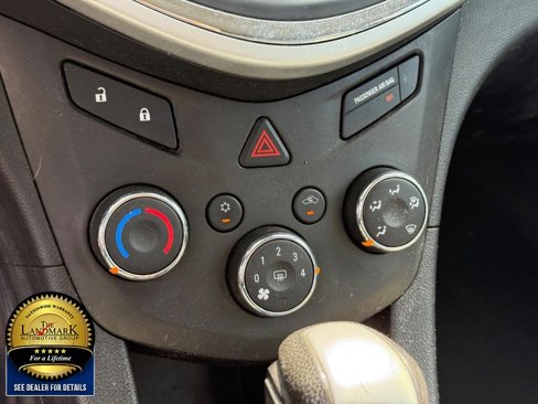 Used 2019 Chevrolet Sonic LT image 18