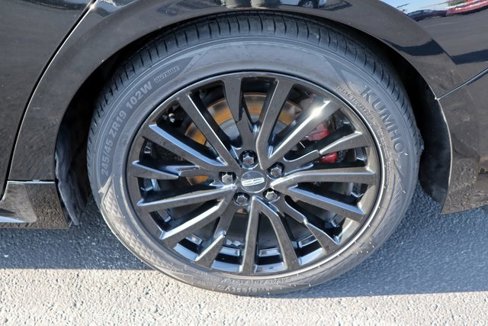 Used 2017 Lincoln Continental Select image 18