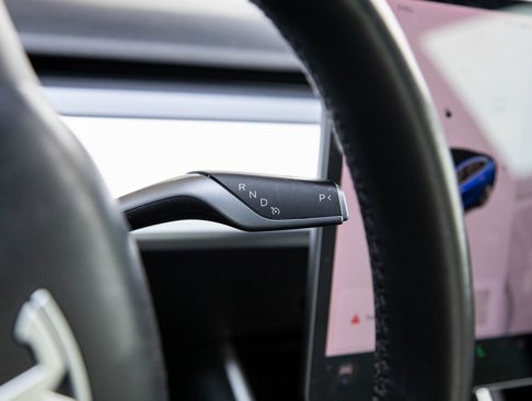 Used 2018 Tesla Model 3 Long Range image 17