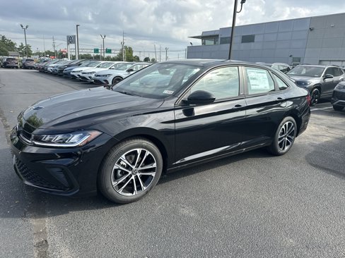 New 2025 Volkswagen Jetta Sport image 4