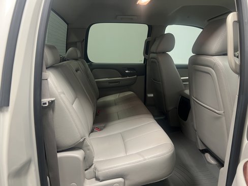 Used 2012 GMC Sierra 1500 SLT w/ SLT White Diamond Edition image 17
