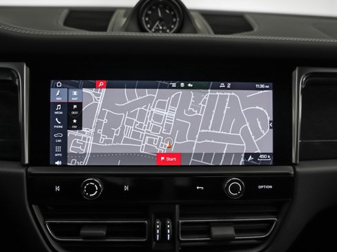 Certified 2022 Porsche Macan S image 22