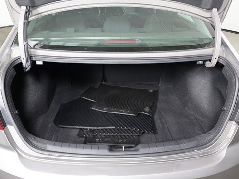 Used 2020 Hyundai Elantra SE w/ Cargo Package (C1) image 10