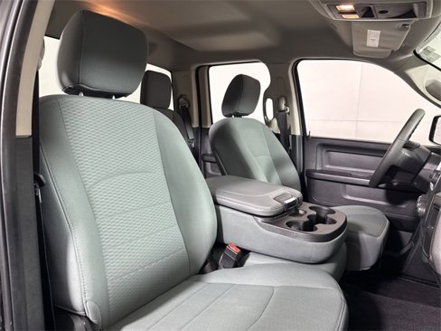 Used 2018 RAM 1500 Express w/ Express Value Package image 12