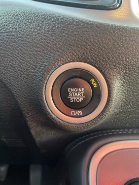 Used 2022 Dodge Challenger SXT image 23