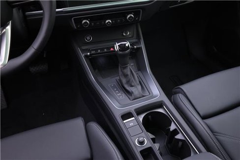 New 2025 Audi Q3 2.0T Premium w/ Convenience Package image 14
