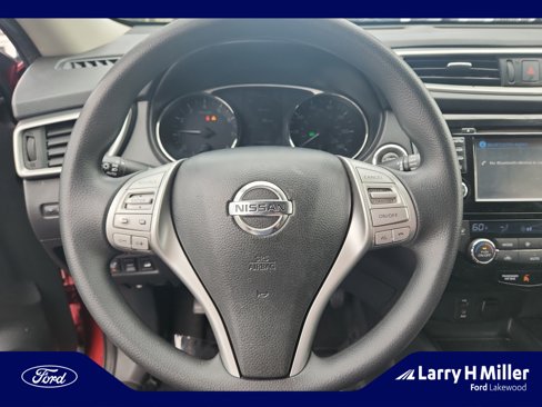 Used 2015 Nissan Rogue SV w/ SV Premium Package image 9