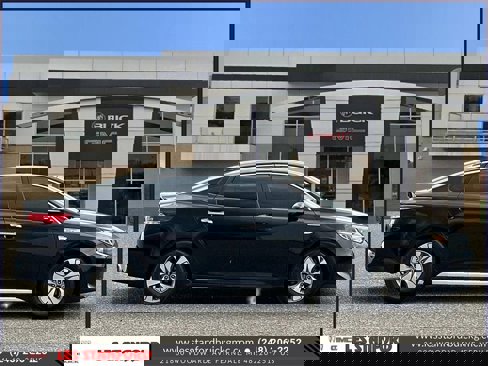 Used 2017 Kia Optima Premium w/ Hybrid Convenience Package image 7