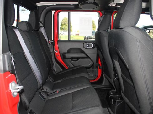 Used 2021 Jeep Gladiator Overland image 28