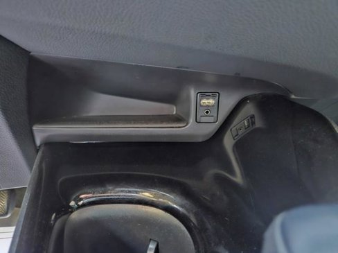 Used 2019 Toyota C-HR XLE image 20