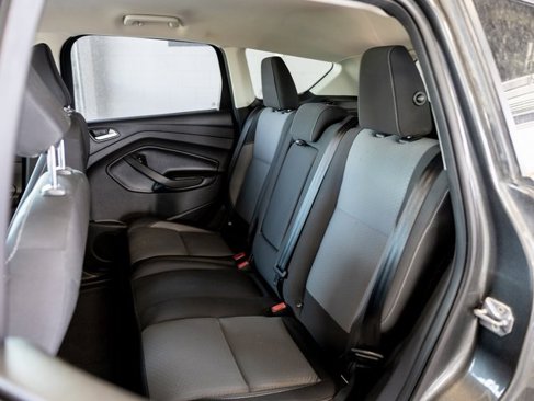 Used 2018 Ford Escape SE w/ SE Sync 3 Package image 11