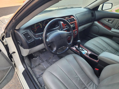 Used 2004 Mitsubishi Diamante LS image 13
