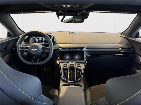 New 2025 Aston Martin V8 Vantage Coupe image 22