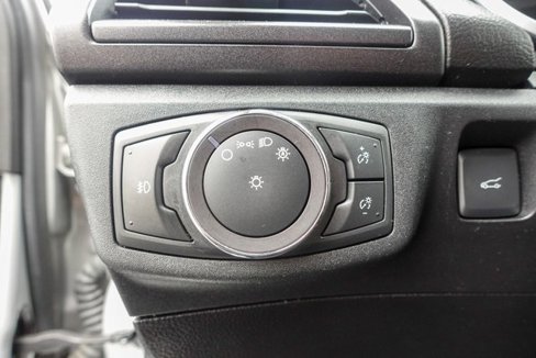Used 2019 Ford Fusion Energi Titanium image 17