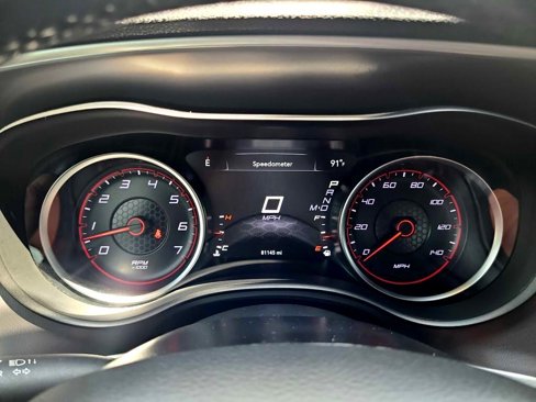 Used 2019 Dodge Charger SXT image 18