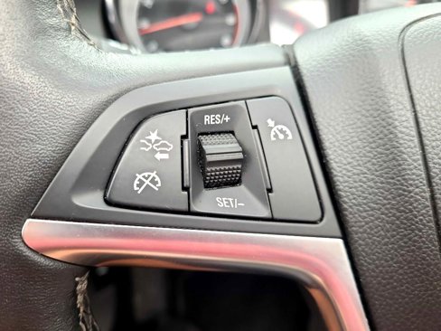Used 2016 Buick Cascada Premium image 27