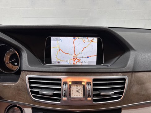 Used 2014 Mercedes-Benz E 350 Sedan image 34