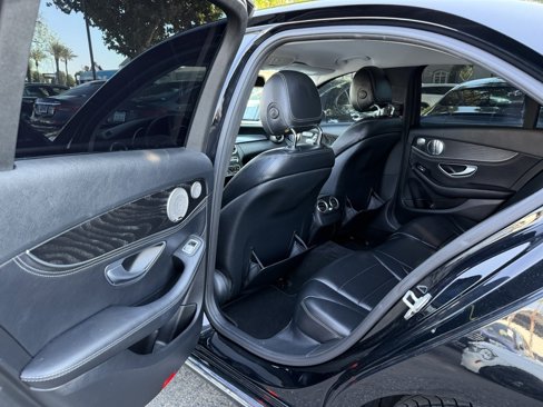 Used 2015 Mercedes-Benz C 300 4MATIC Sedan image 18