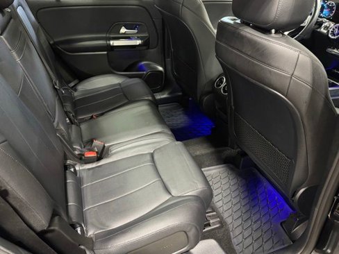 Used 2020 Mercedes-Benz GLB 250 4MATIC image 31