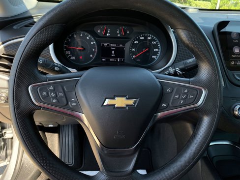 Used 2024 Chevrolet Malibu LT image 20