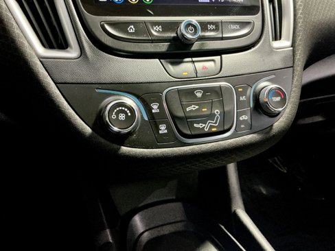 Used 2023 Chevrolet Malibu LS image 29