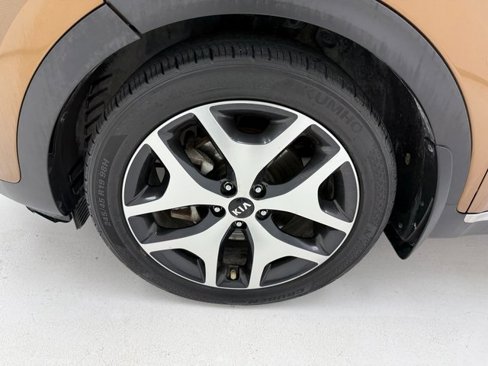 Used 2018 Kia Sportage SX image 7