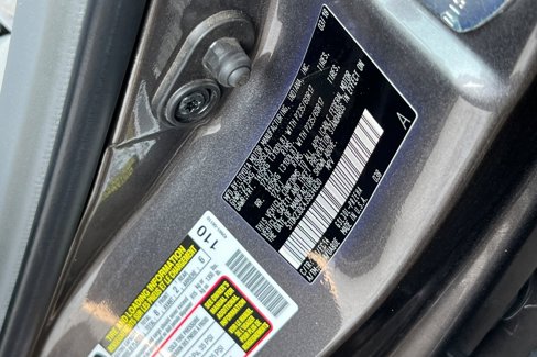 Used 2018 Toyota Sienna LE image 35