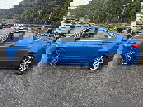 Used 2019 Ford Fusion SEL image 10