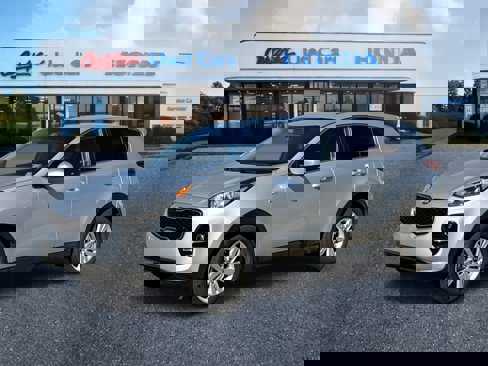 Used 2018 Kia Sportage LX image 1