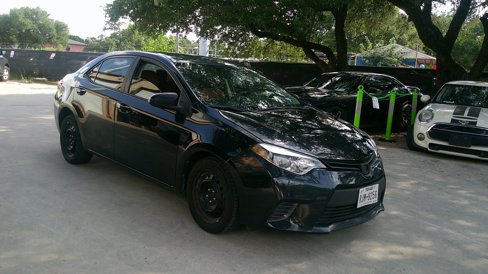 Used 2015 Toyota Corolla LE image 1