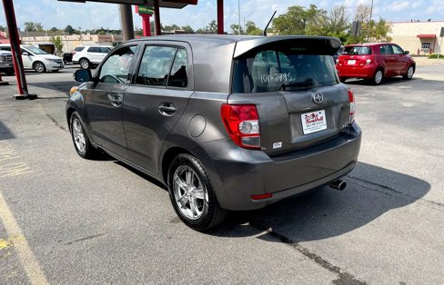 Used 2010 Scion xD image 4