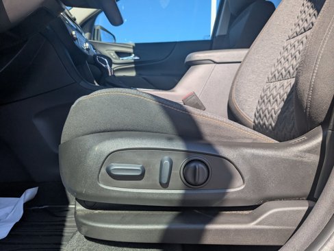 Used 2022 Chevrolet Equinox LT image 15
