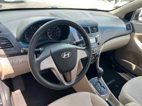 Used 2015 Hyundai Accent GLS image 16
