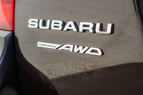 Used 2017 Subaru Outback 2.5i Touring w/ Popular Package #5A image 9