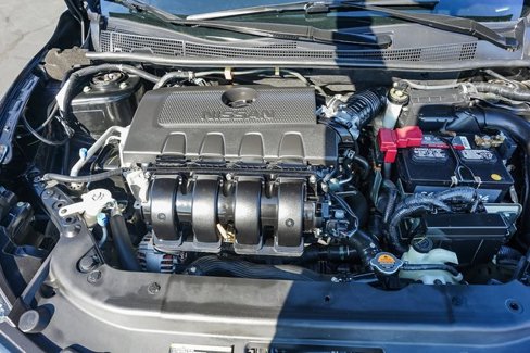 Certified 2016 Nissan Sentra SV w/ Driver's Assist Package image 28