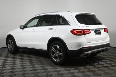 Used 2021 Mercedes-Benz GLC 300 4MATIC image 5