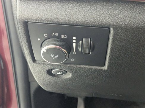 Used 2018 Jeep Grand Cherokee High Altitude image 16