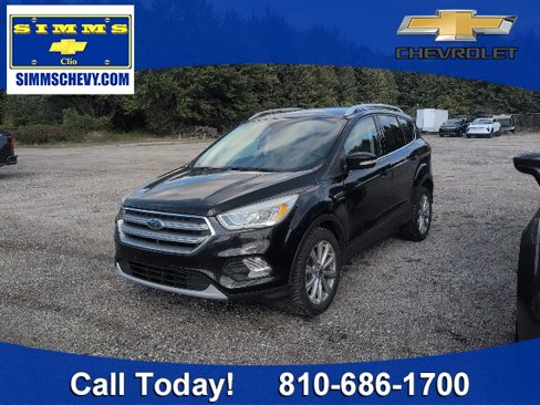 Used 2017 Ford Escape Titanium image 1
