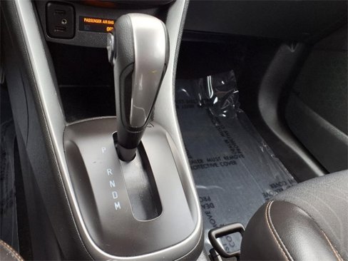 Certified 2022 Chevrolet Trax LT w/ LT Convenience Package image 20